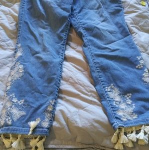 Maternity Jeans Size 14 Flutter & Kick Embroidered W/ Tassie Fringe Skinny Ankle